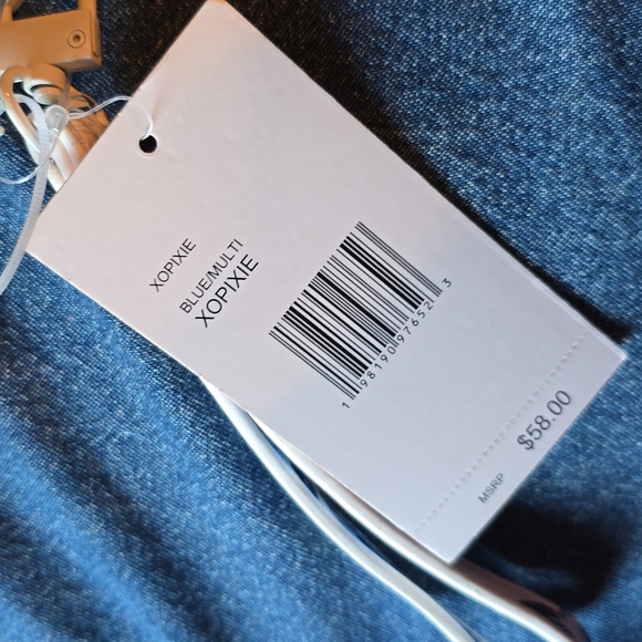 NWT Betsey Johnson XOPIXIE Blue Floral & Yellow Zipper Wallet Wristlet w/Strap - Picture 5 of 5